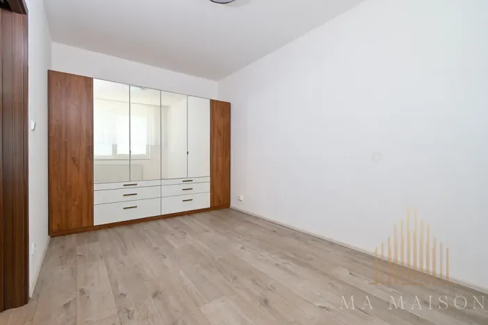 Pronájem bytu 2+kk, Praha - Střížkov, Lovosická, 52 m2