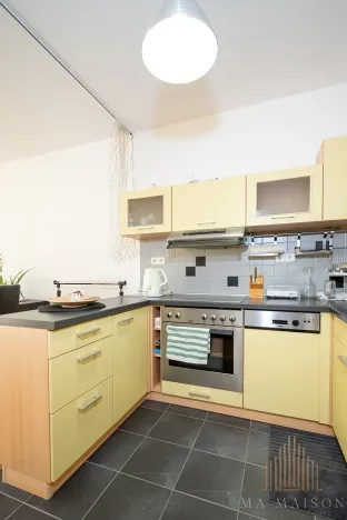 Pronájem bytu 1+kk, Praha - Smíchov, Randova, 47 m2