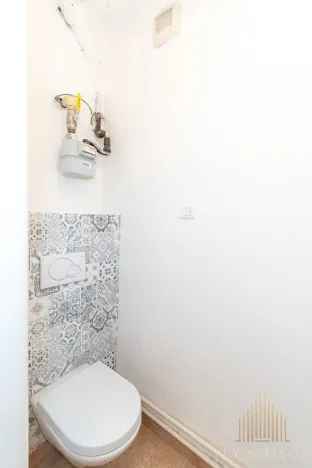 Pronájem bytu 1+1, Praha - Prosek, Nad Krocínkou, 50 m2