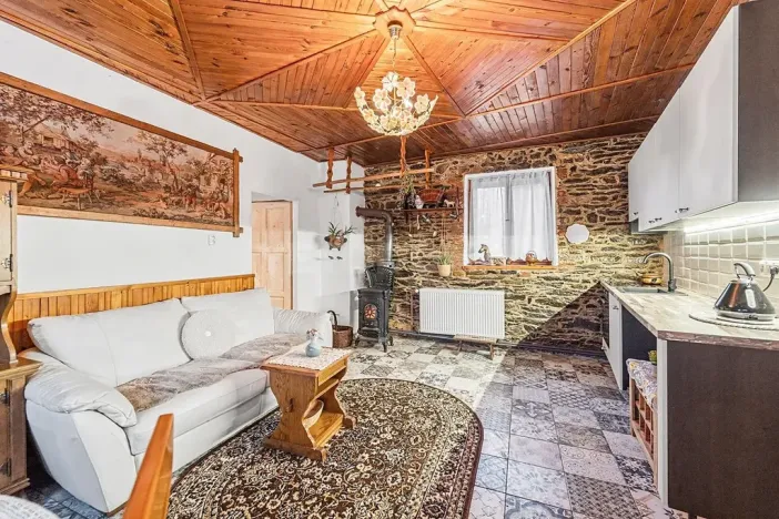 Prodej rodinného domu, Ostrov u Bezdružic, 90 m2