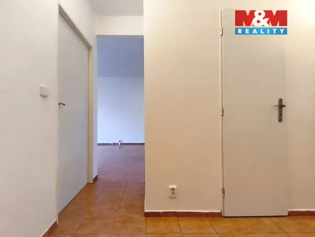 Pronájem bytu 2+kk, Praha - Záběhlice, Jetelová, 40 m2