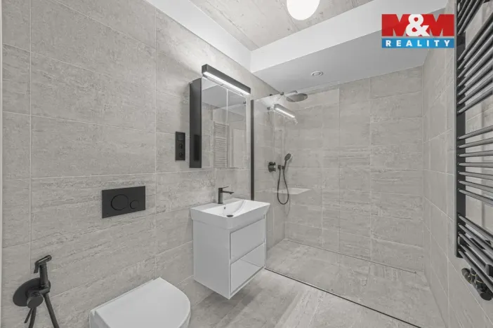 Prodej bytu 2+kk, Praha, Sedlářova, 53 m2