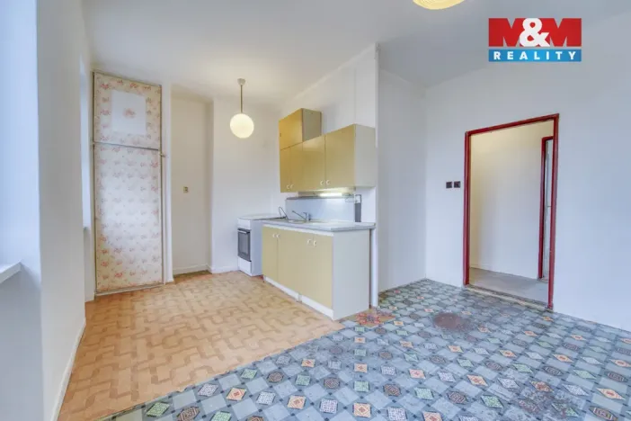 Prodej bytu 3+1, Sytno, 70 m2