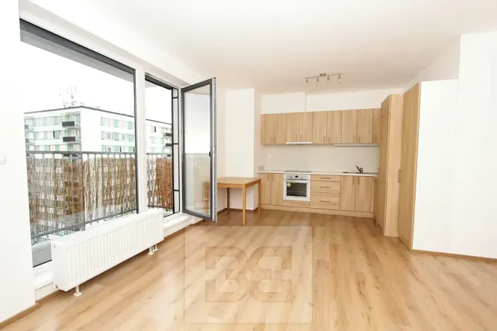 Pronájem bytu 2+kk, Praha - Malešice, Nad úžlabinou, 74 m2