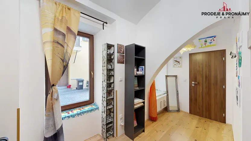 Prodej bytu 4+kk, Praha - Karlín, Sokolovská, 92 m2