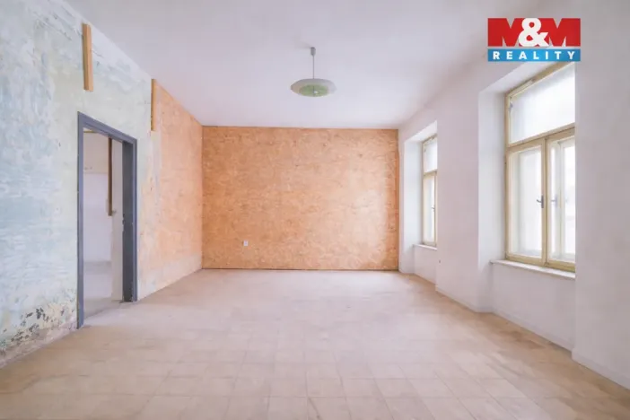 Prodej rodinného domu, Bochov - Těšetice, 200 m2