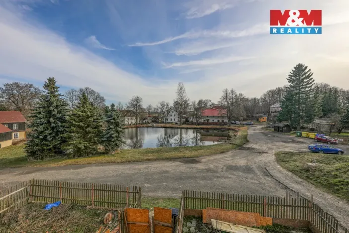 Prodej rodinného domu, Bochov - Těšetice, 200 m2