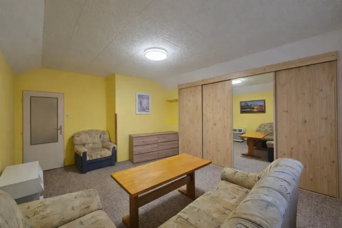 Pronájem bytu 1+1, Kostelec nad Labem, 49 m2