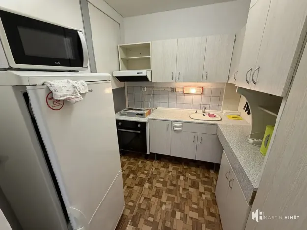 Pronájem bytu 2+kk, Praha - Bohnice, Kostřínská, 42 m2