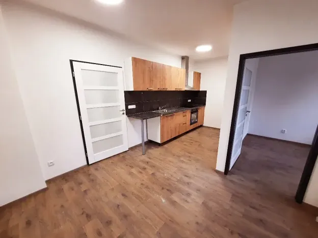 Pronájem bytu 2+kk, Polepy, 45 m2