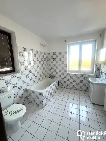 Pronájem bytu 3+1, Bohuňovice, U stavu, 112 m2