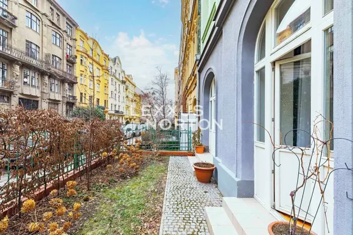 Pronájem bytu 3+kk, Praha - Bubeneč, Šmeralova, 111 m2