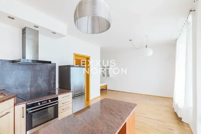 Pronájem bytu 1+kk, Praha - Stodůlky, Svitákova, 34 m2