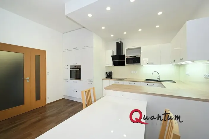 Pronájem bytu 3+kk, Praha - Horní Měcholupy, Nad přehradou, 78 m2