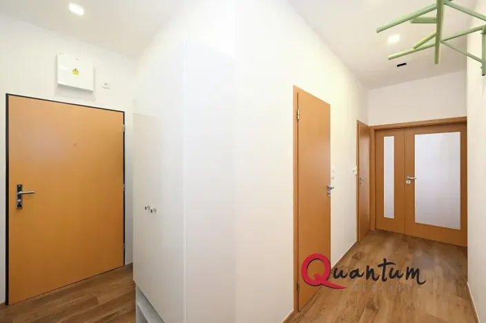 Pronájem bytu 3+kk, Praha - Horní Měcholupy, Nad přehradou, 78 m2