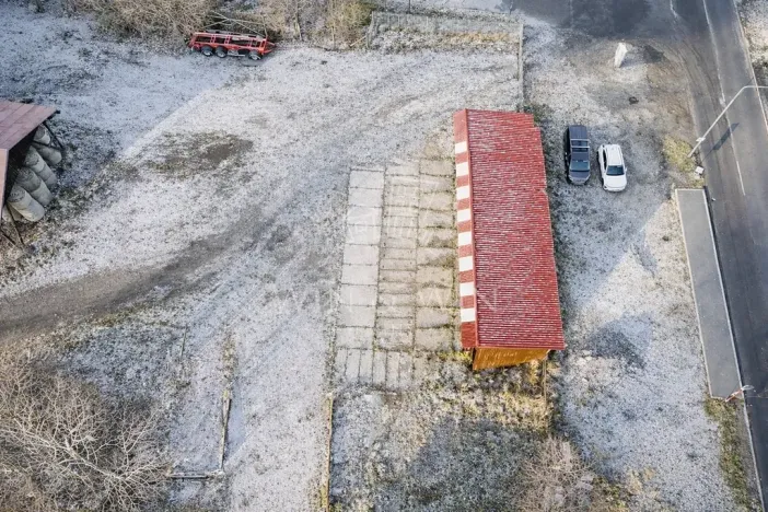 Pronájem komerčního pozemku, Praha - Horní Počernice, Ve žlíbku, 500 m2