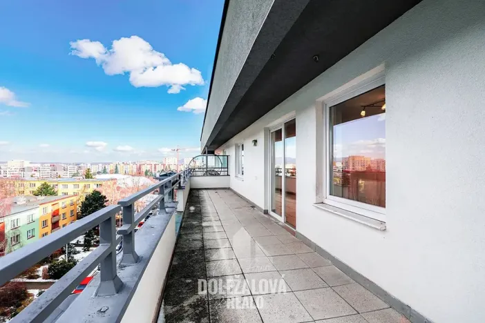 Pronájem bytu 4+1, Praha - Hostivař, Na Groši, 111 m2