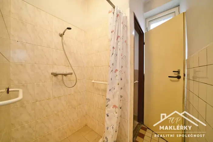 Prodej rodinného domu, Veltruby, K zastávce, 120 m2