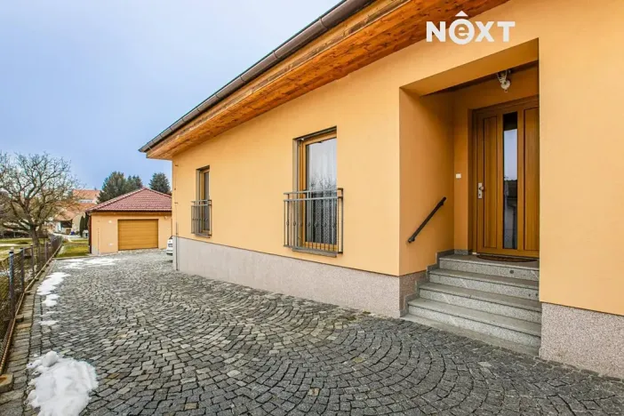 Prodej rodinného domu, Ledenice, Na Oborách, 180 m2