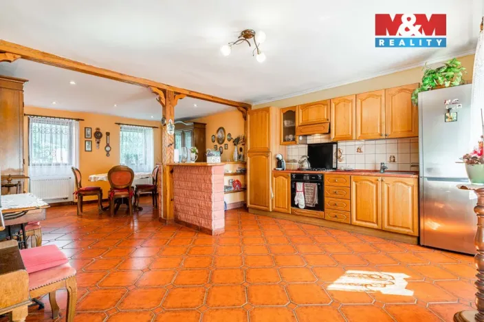 Prodej rodinného domu, Velké Březno, 700 m2