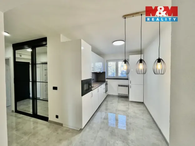 Pronájem bytu 2+1, Kolín - Kolín II, Mikoláše Alše, 54 m2