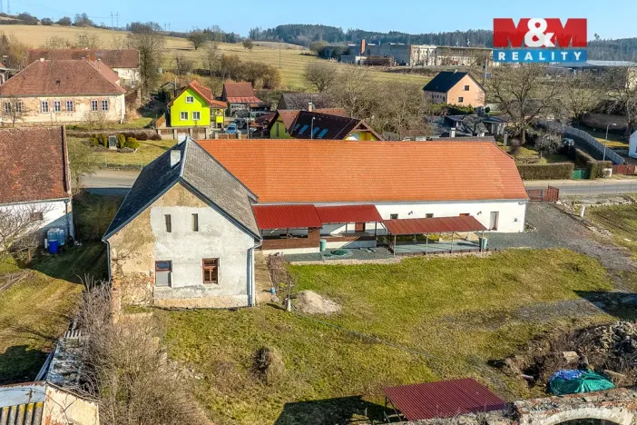 Prodej rodinného domu, Pertoltice, 230 m2