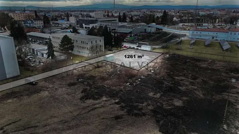 Prodej komerčního pozemku, České Budějovice, 1261 m2