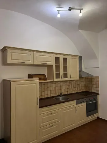 Pronájem bytu 1+kk, Kolín, Na Hradbách, 49 m2