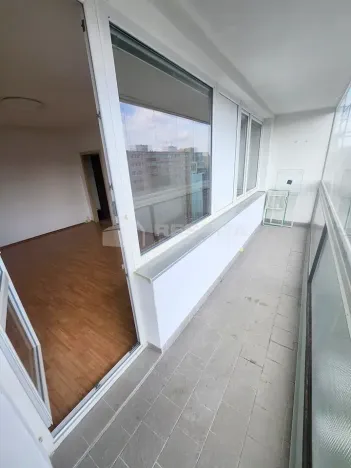 Prodej bytu 1+kk, Praha - Prosek, Veltruská, 35 m2