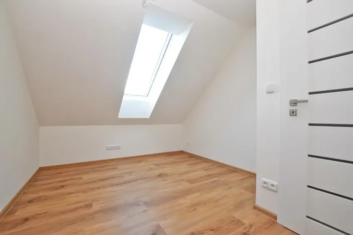 Pronájem rodinného domu, Mikulov, Jüttnerova, 127 m2