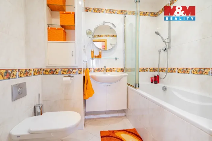 Prodej bytu 3+1, České Budějovice - České Budějovice 7, Lidická tř., 64 m2