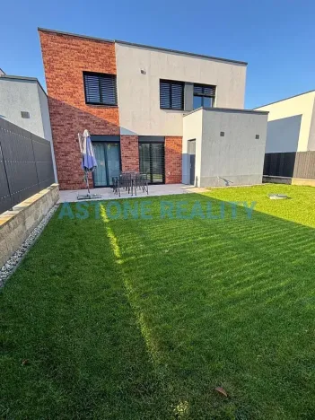 Pronájem rodinného domu, Praha - Ďáblice, Květnová, 172 m2