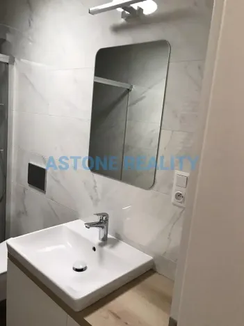 Pronájem rodinného domu, Praha - Ďáblice, Květnová, 172 m2