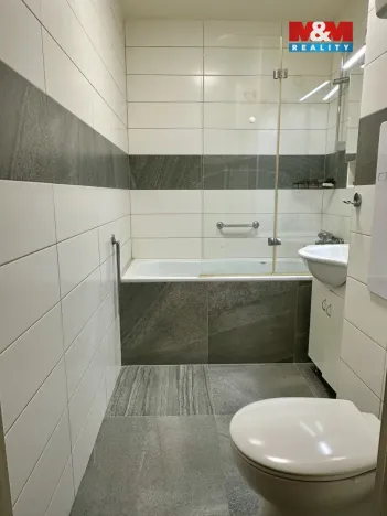 Pronájem bytu 2+1, Roudnice nad Labem, Bořivojova, 55 m2