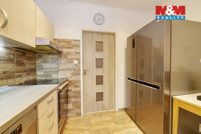 Prodej bytu 3+1, Valy, Pod Lesem, 64 m2