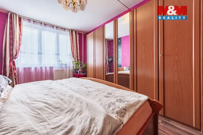 Prodej bytu 4+1, Chomutov, Borová, 76 m2