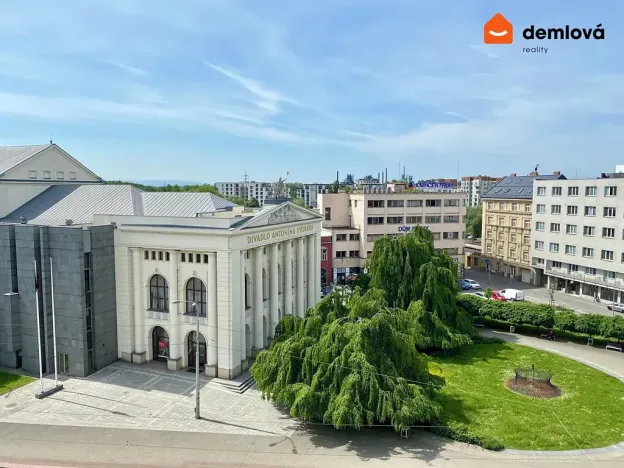 Pronájem kanceláře, Ostrava, Smetanovo náměstí, 53 m2