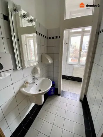 Pronájem kanceláře, Ostrava, Smetanovo náměstí, 29 m2