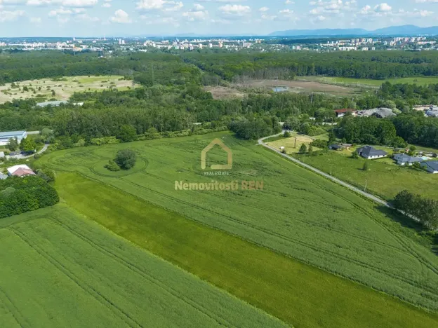 Prodej komerčního pozemku, Ostrava, 27363 m2