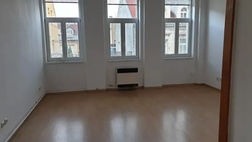 Pronájem bytu 1+1, Novosedlice, Malodrážní, 50 m2