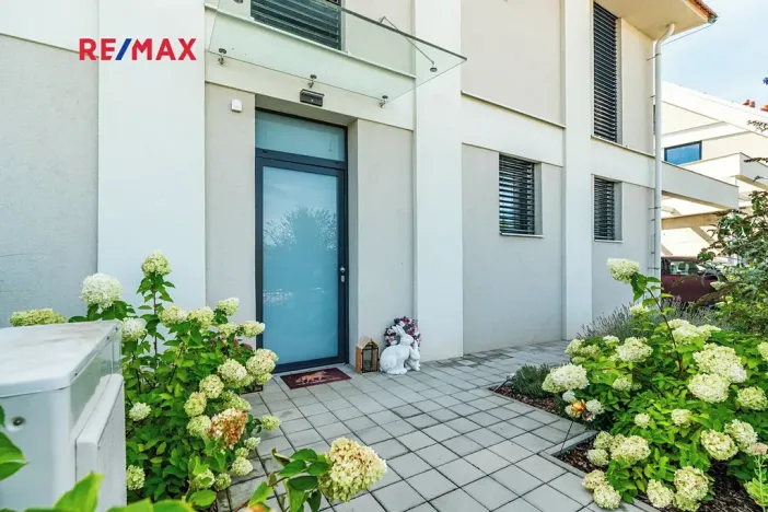 Prodej rodinného domu, Praha - Královice, Pešíkova, 220 m2