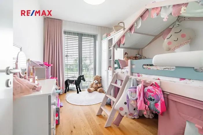 Prodej rodinného domu, Praha - Královice, Pešíkova, 220 m2