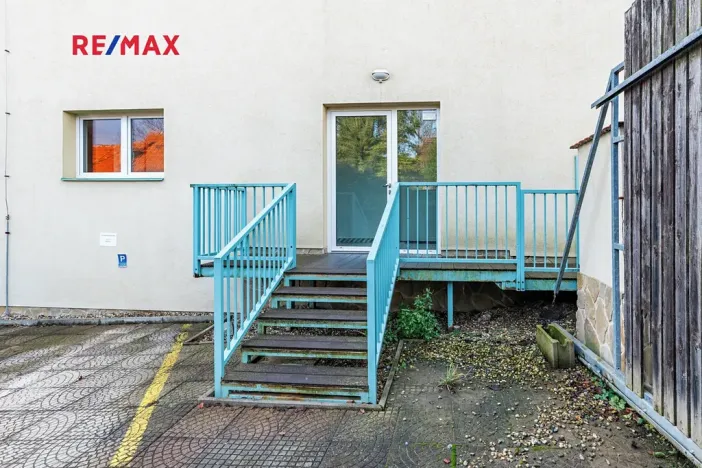 Prodej bytu 1+kk, Tuchoměřice, Ke Kovárně, 53 m2