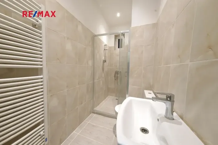 Pronájem bytu 2+kk, Praha - Libeň, Chlumčanského, 34 m2