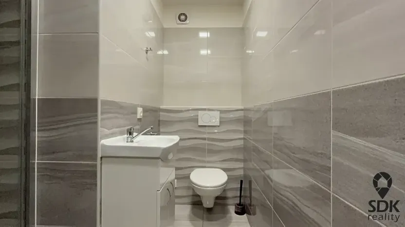 Prodej rodinného domu, Křenovice, Široká, 172 m2