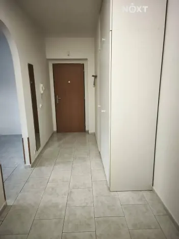 Pronájem bytu 2+kk, Pardubice, Na Labišti, 53 m2