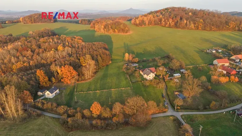 Prodej rodinného domu, Provodín, 290 m2