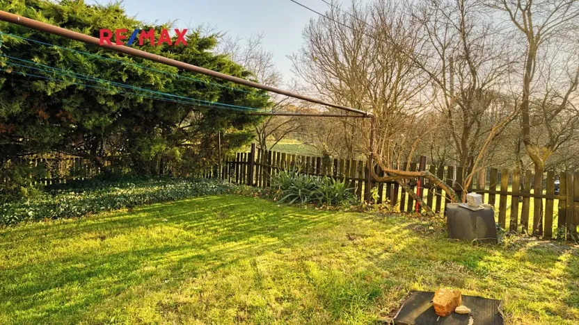 Prodej rodinného domu, Provodín, 290 m2