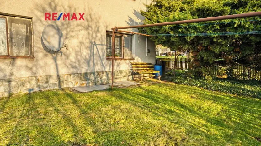 Prodej rodinného domu, Provodín, 290 m2