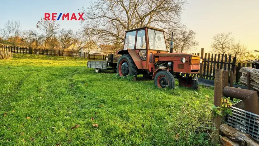 Prodej rodinného domu, Provodín, 290 m2